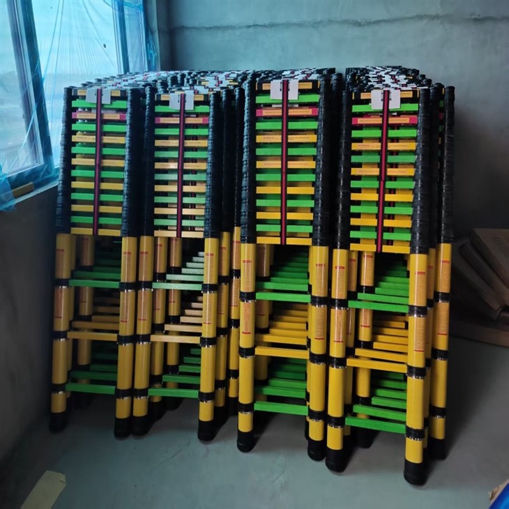 A--Rahmen-Teleskopleiter aus Aluminiumlegierung